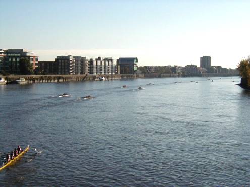 Processional Head race around the Hammersmith bend