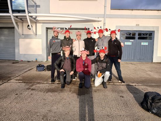 Click to view original image - 1600 x 1200 (450Kb)